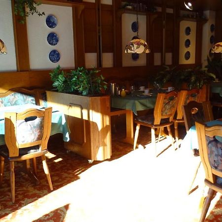 Bed & Breakfast Hotel Helga Hein Düsseldorf Extérieur photo